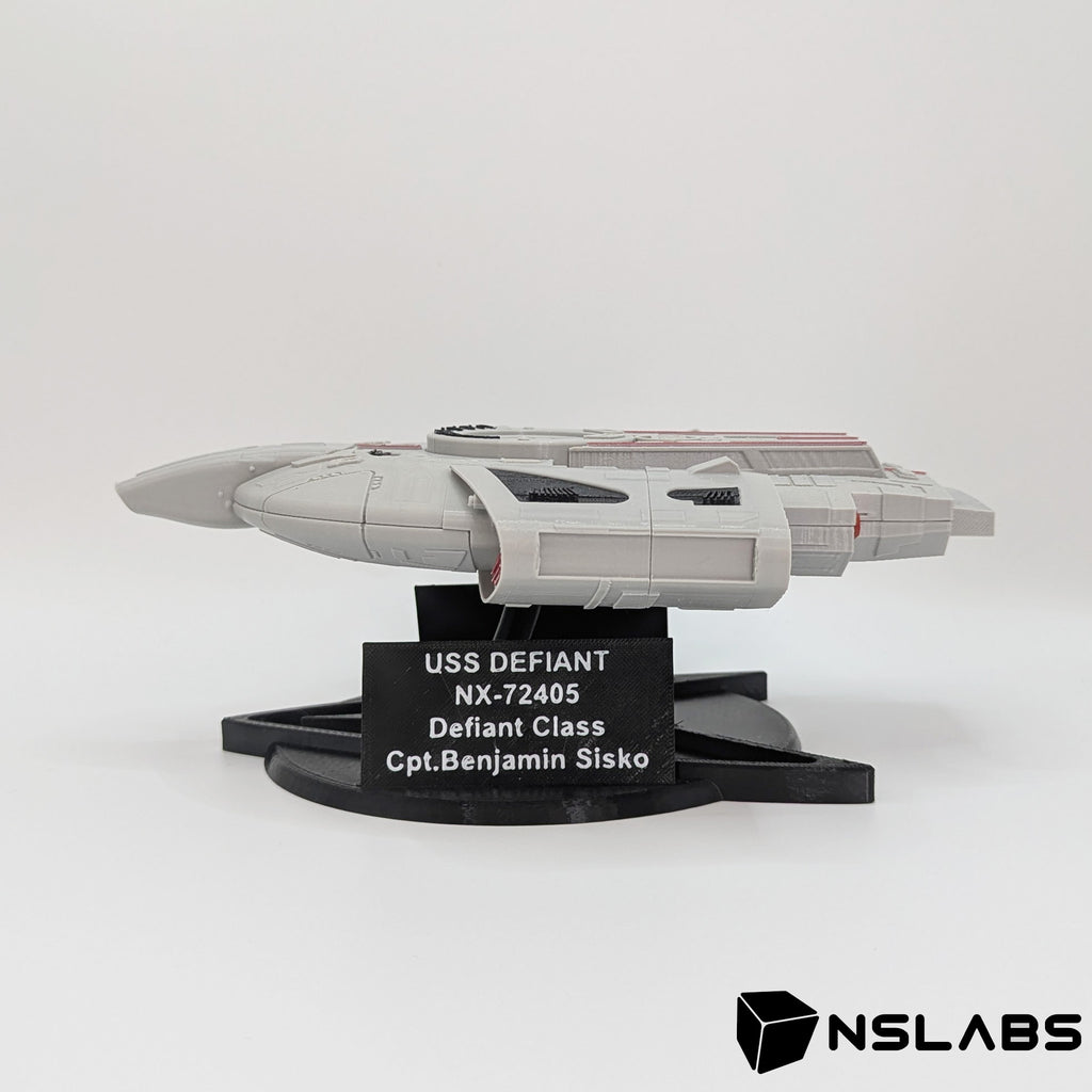 USS DEFIANT NX-74205 Star Trek Deep Space Nine Fan Made Replica [ST013]