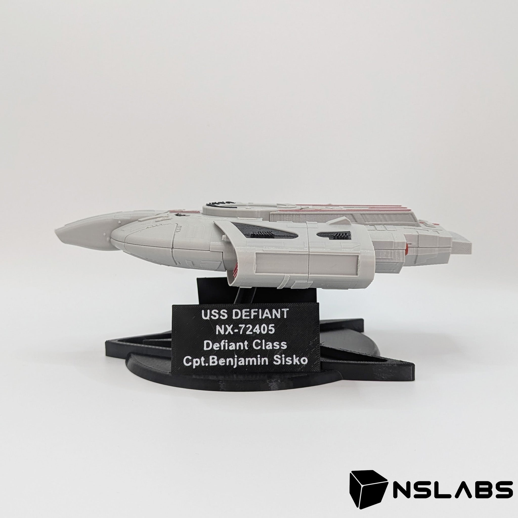 USS DEFIANT NX-74205 Star Trek Deep Space Nine Fan Made Replica [ST013]