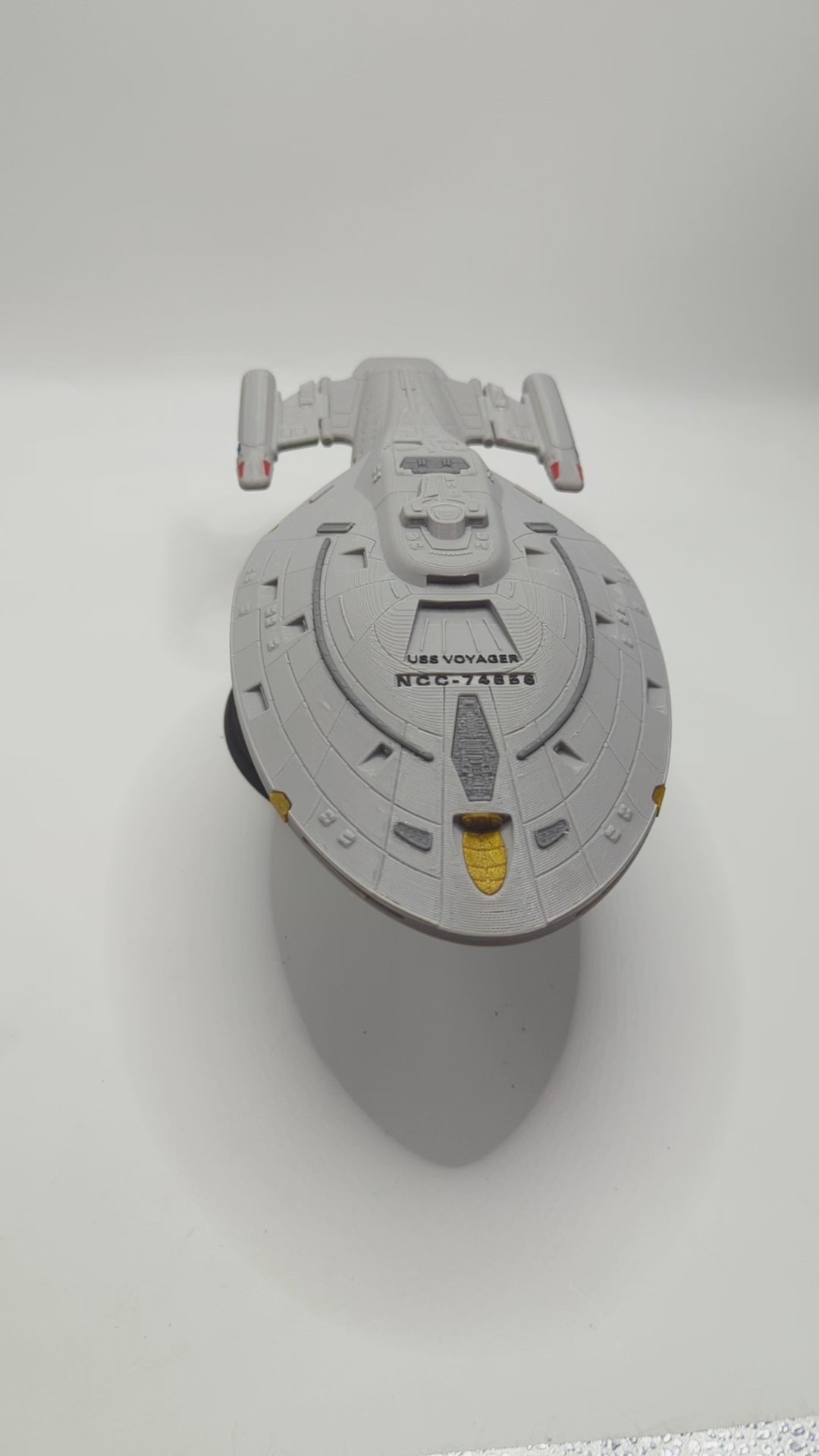 USS Voyager NCC-74656 Fan Made Replica Star Trek Voyager [ST011]